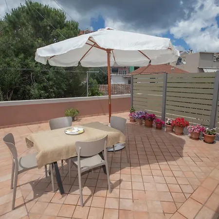 Apartament Dina *