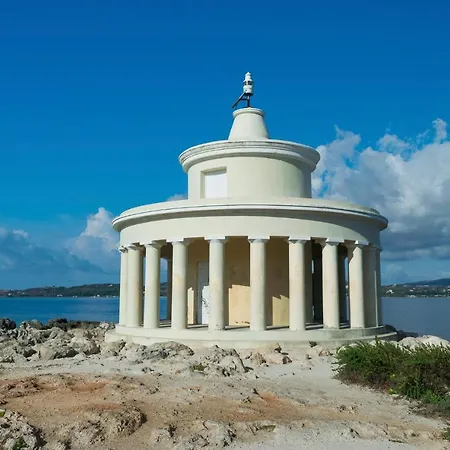 דירה Dina ארגוסטולי